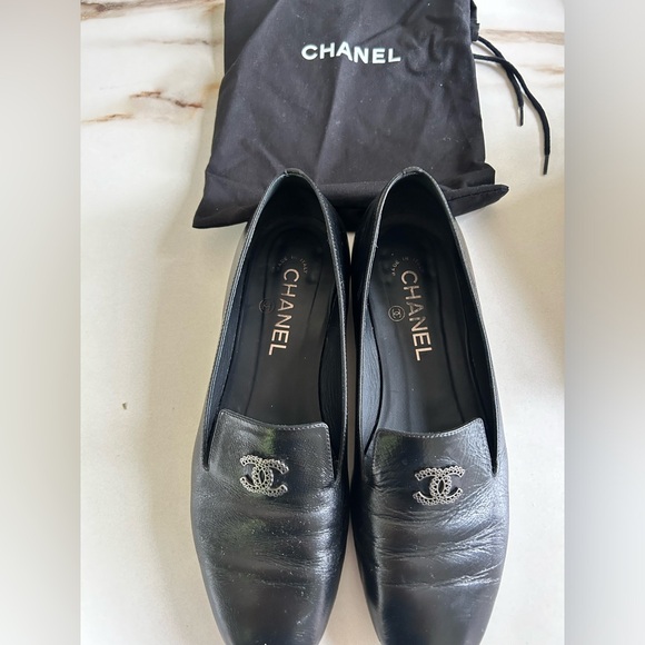 Gorgeous authentic Chanel flats/loafer - Picture 3 of 8